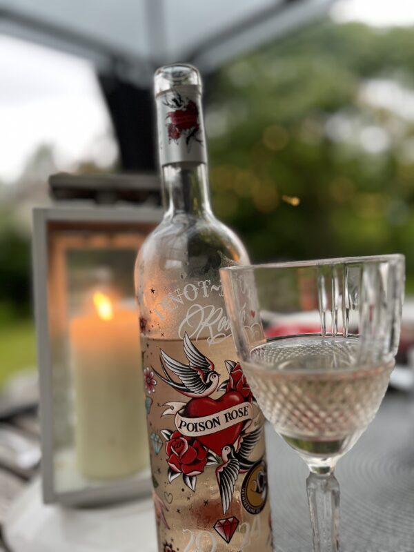 Poison Rosé – Pinot Noir 2024 12,5% 0,75 l(Vignobles Vellas) Kaitstud geograafilise tähisega vein - Image 2
